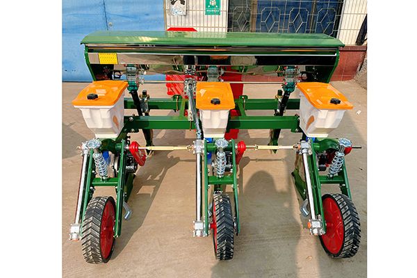 玉米播種機